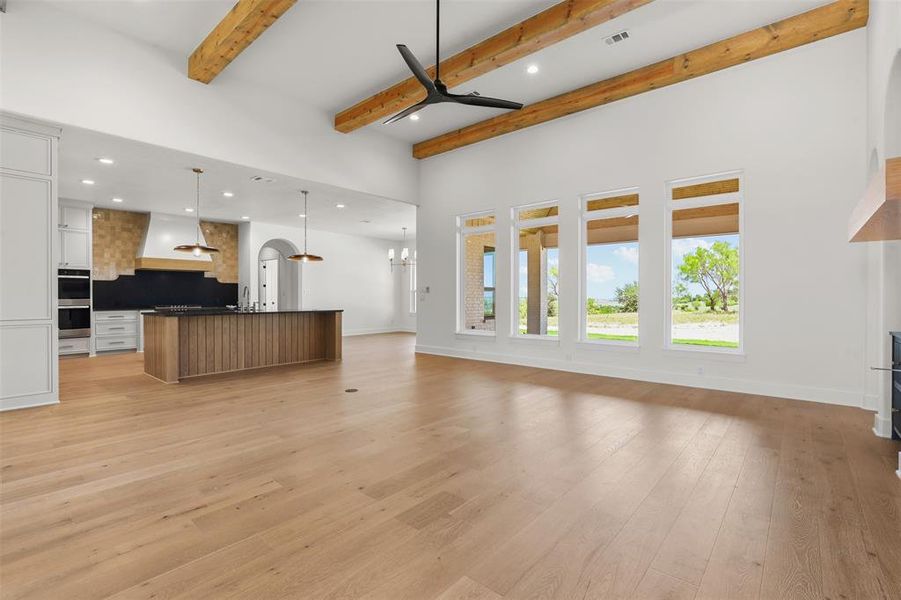 Spacious, unfurnished interior of a new home in Bear Creek Ranch, Aledo (Image 22). Spacious, unfurnished interior of a new home in Bear Creek Ranch, Aledo (Image 22).