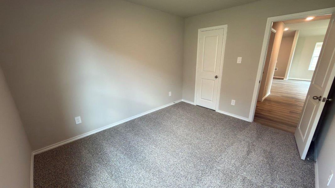 Spacious, unfurnished interior of a new home in Lonestar at Liberty Trails, Fort Worth (Image 15). Spacious, unfurnished interior of a new home in Lonestar at Liberty Trails, Fort Worth (Image 15).