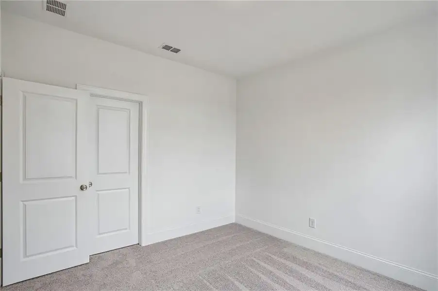 Spacious, unfurnished interior of a new home in Waterhaven, Cumming (Image 17). Spacious, unfurnished interior of a new home in Waterhaven, Cumming (Image 17).