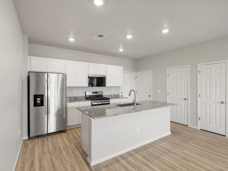 Furnished interior view inside a new home in Horizon Uptown: The Meadow Collection, Aurora (Image 5). Furnished interior view inside a new home in Horizon Uptown: The Meadow Collection, Aurora (Image 5).