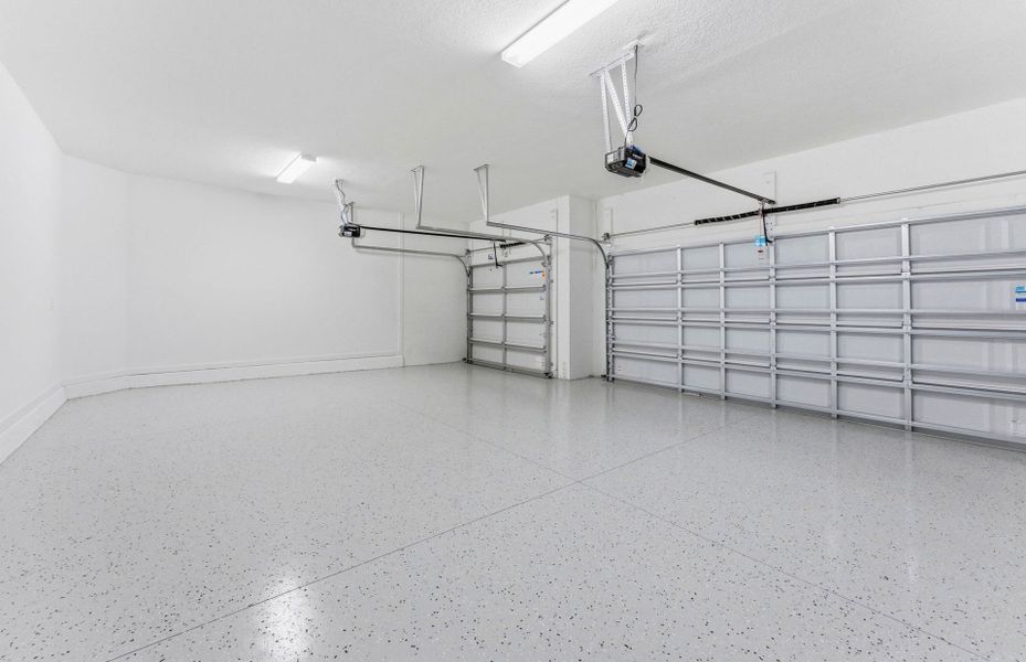 Spacious, unfurnished interior of a new home in Spencer Glen, Riverview (Image 21).