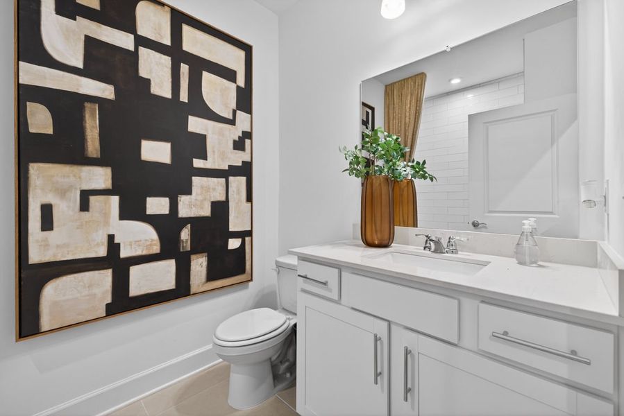 Representative furnished interior of a home built from the Valen by Pulte Homes in Linden Grove, Powder Springs (Image 10).