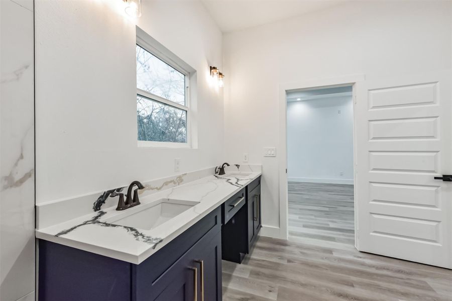 Image 35 of a home in .