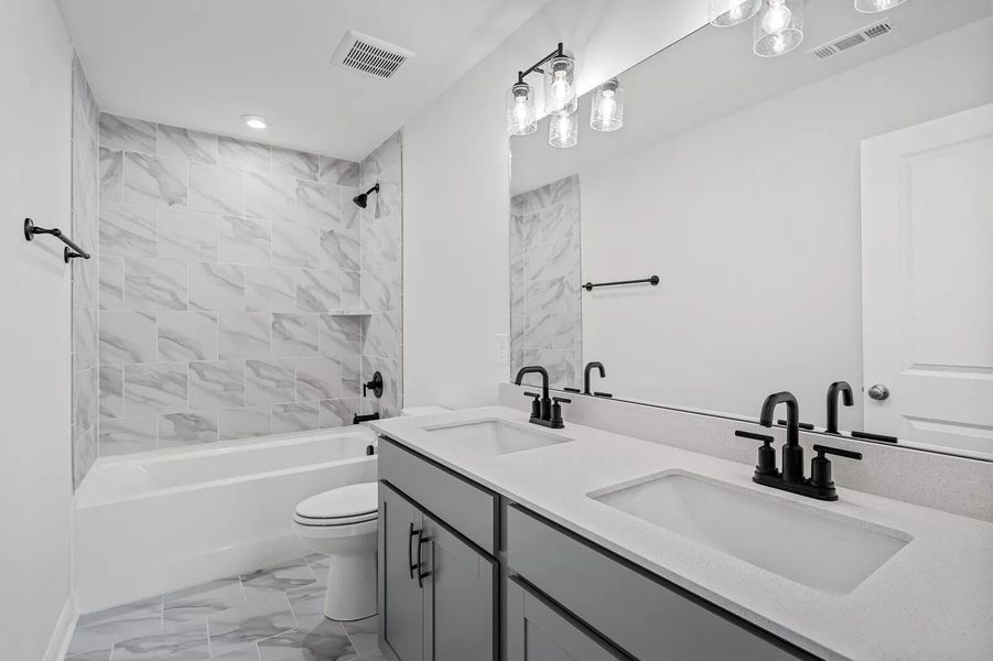 The Courtland C Bathroom