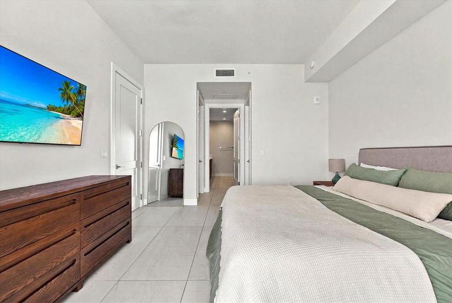 Furnished interior view inside a new home in , St. Petersburg (Image 18).
