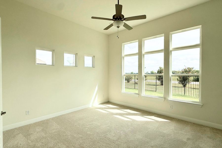 Spacious, unfurnished interior of a new home in Polo Ridge, Mesquite (Image 12).