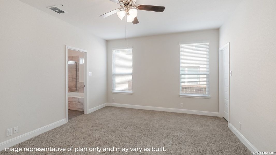 Spacious, unfurnished interior of a new home in Veranda, San Antonio (Image 14).