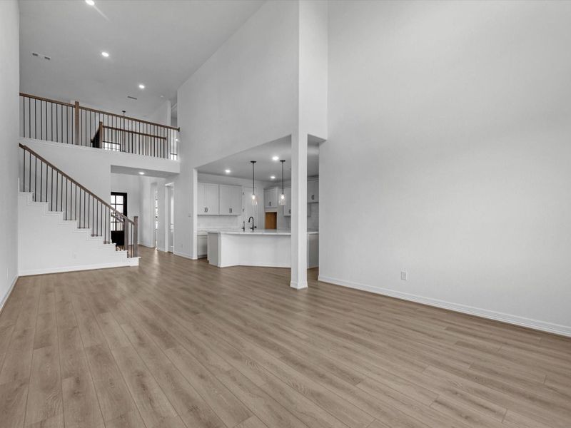 Spacious, unfurnished interior of a new home in Austin Point, Richmond (Image 13).