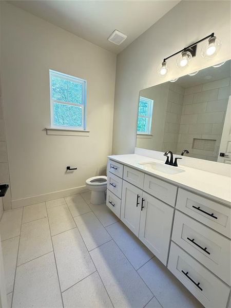 Furnished interior view inside a new home in , Newberry (Image 14).