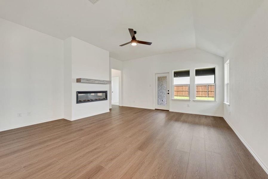 DFW-Meadow Park-Concept 2065--7541 Lavender Lane-Family room1-Risewell Homes