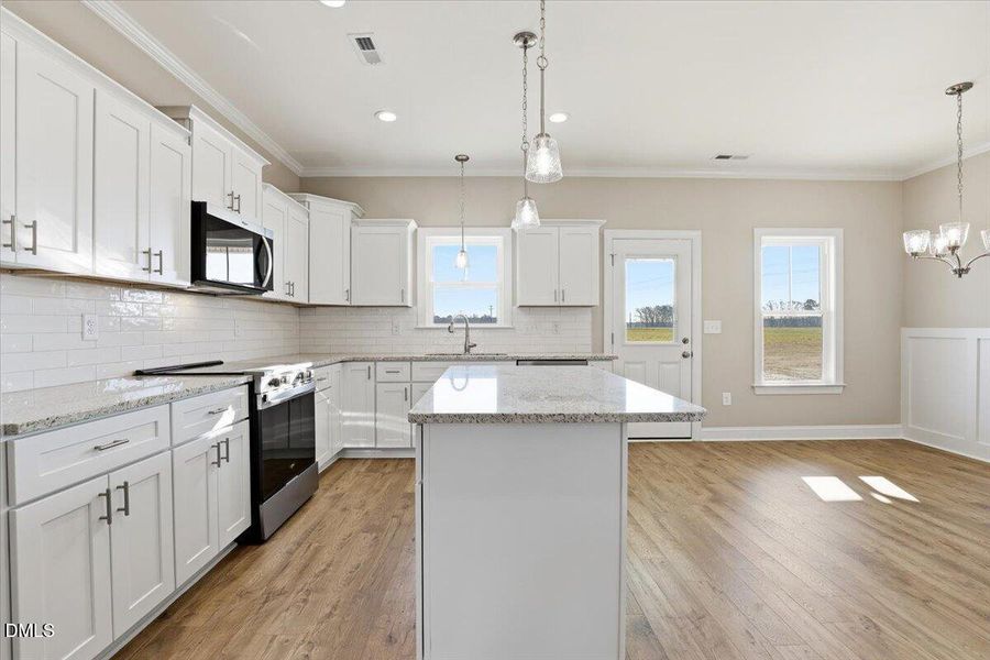 15-604 S Vance St-15
