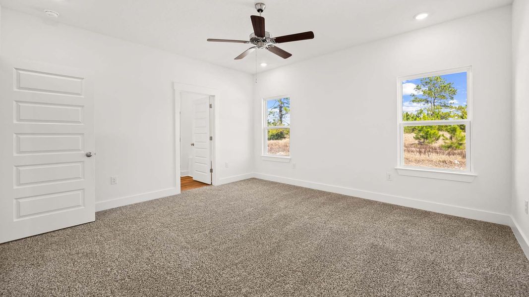 Spacious, unfurnished interior of a new home in Owl's Head Farms, Freeport (Image 18). Spacious, unfurnished interior of a new home in Owl's Head Farms, Freeport (Image 18).