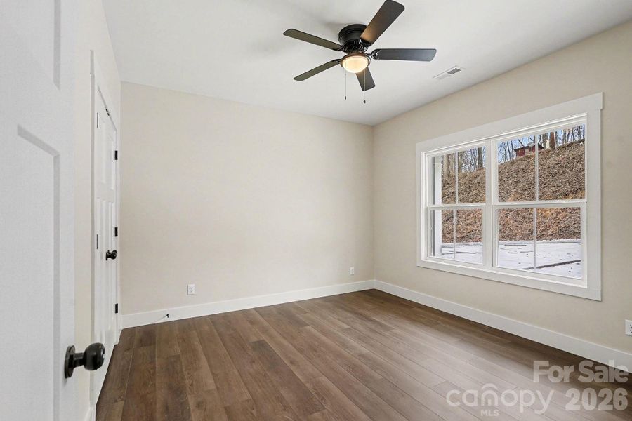 Spacious, unfurnished interior of a new home in , Travelers Rest (Image 24).