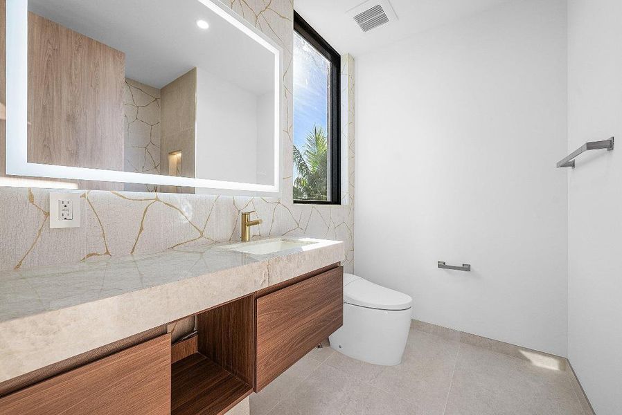 045-750Northeast69thStreet-BocaRaton-FL-