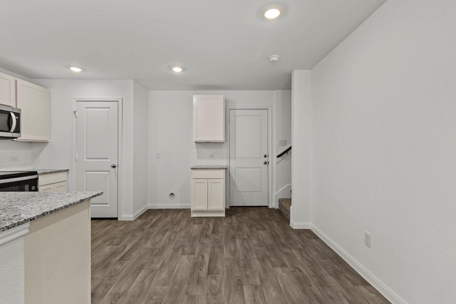 Spacious, unfurnished interior of a new home in William Trails, Willis (Image 13). Spacious, unfurnished interior of a new home in William Trails, Willis (Image 13).