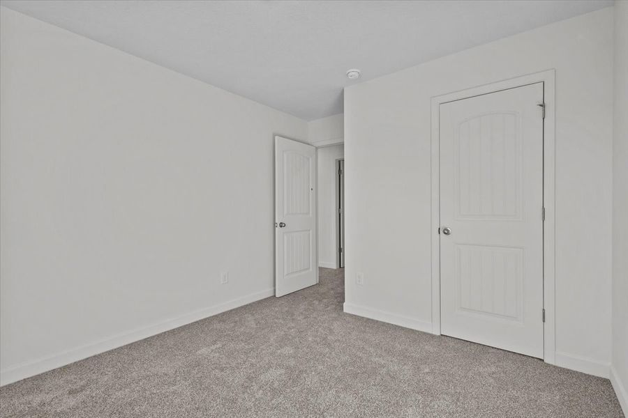 Representative unfurnished interior of a home built from the Roebuck by Enchanted Homes in Las Palomas Country Club Estates, La Vernia (Image 35).