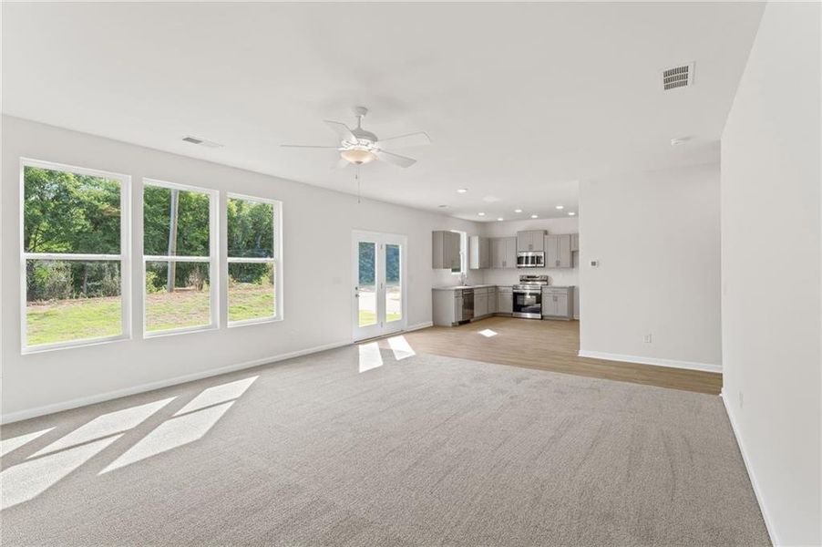Spacious, unfurnished interior of a new home in Oakhill Estates, Adairsville (Image 17).