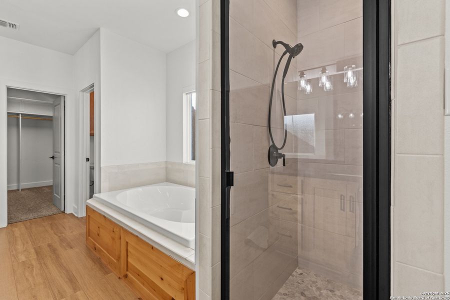 Furnished interior view inside a new home in , Pleasanton (Image 5).