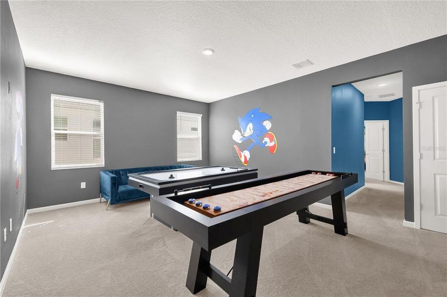 Furnished interior view inside a new home in , Kissimmee (Image 25).