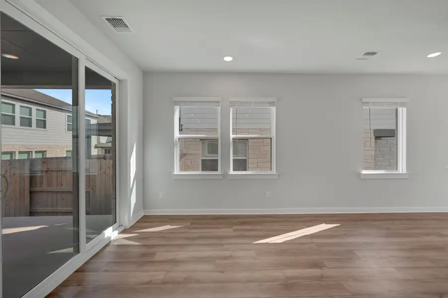 Spacious, unfurnished interior of a new home in Park Central, Georgetown (Image 32). Spacious, unfurnished interior of a new home in Park Central, Georgetown (Image 32).