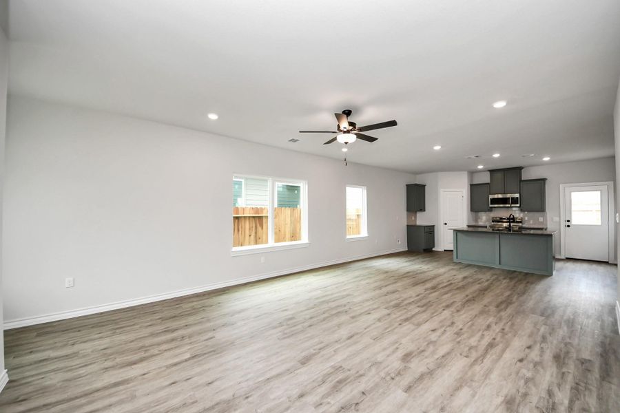 Spacious, unfurnished interior of a new home in The Enclave at Spring Branch, Montgomery (Image 19). Spacious, unfurnished interior of a new home in The Enclave at Spring Branch, Montgomery (Image 19).