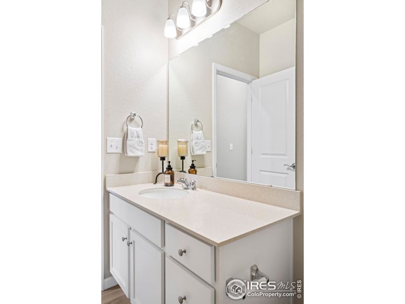 Image 16 of a home in . Image 16 of a home in .