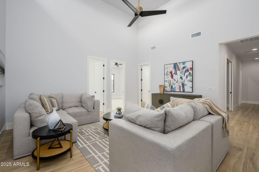 16-web-or-mls-RunawayBay-10