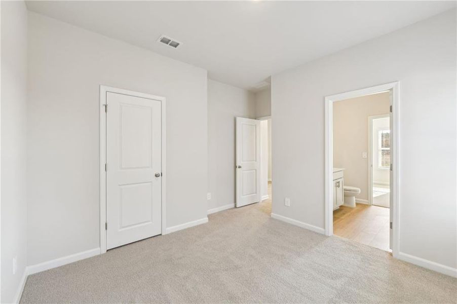 Spacious, unfurnished interior of a new home in Preserve at Mountain Creek, Pendergrass (Image 22).