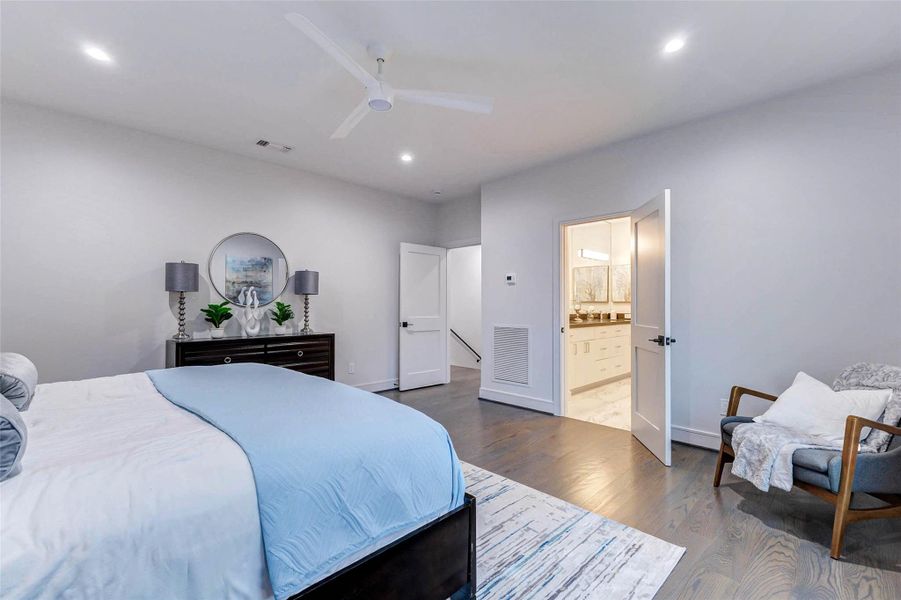 Furnished interior view inside a new home in , Houston (Image 14). Furnished interior view inside a new home in , Houston (Image 14).