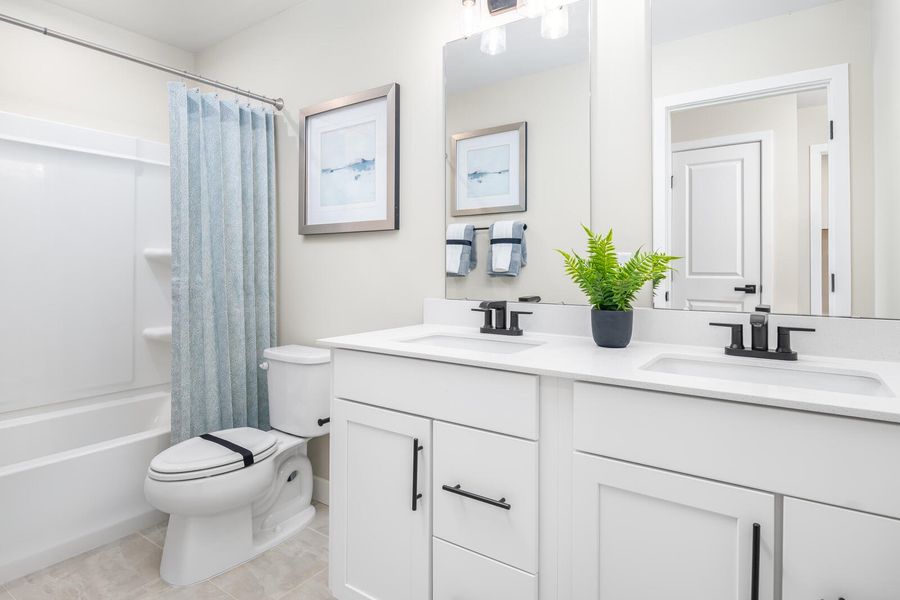 Furnished interior view inside a new home in Pine Ridge Estates, Ridgeville (Image 14).