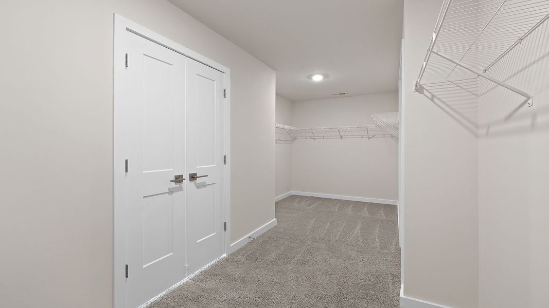 Spacious, unfurnished interior of a new home in Seven Oaks, Greenwood (Image 30).