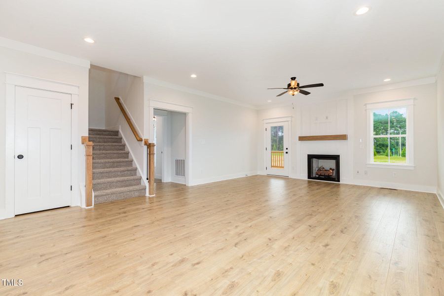 Spacious Family Room