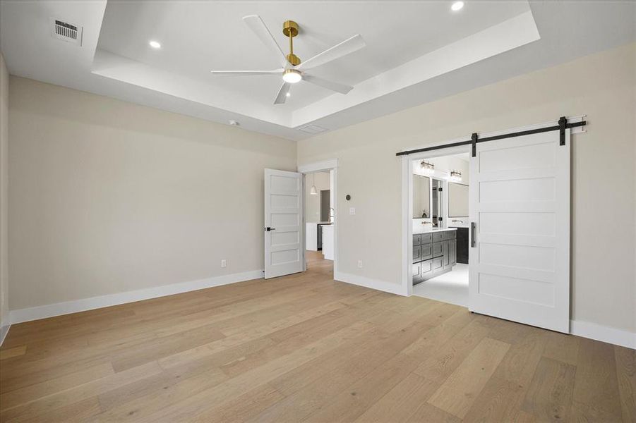 Spacious, unfurnished interior of a new home in , Celeste (Image 31). Spacious, unfurnished interior of a new home in , Celeste (Image 31).