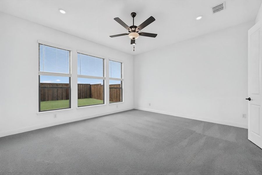 Spacious, unfurnished interior of a new home in The Ridge at Northlake, Northlake (Image 13). Spacious, unfurnished interior of a new home in The Ridge at Northlake, Northlake (Image 13).