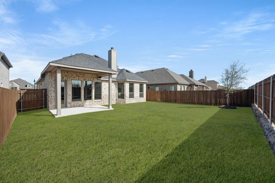 Exterior details and patio area of a home in The Retreat, Waxahachie (Image 27). Exterior details and patio area of a home in The Retreat, Waxahachie (Image 27).