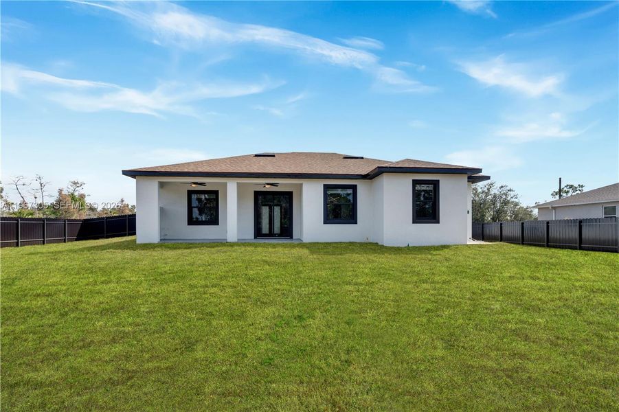 Exterior details and patio area of a home in , Lehigh Acres (Image 28).