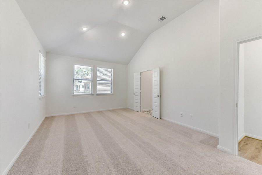 Spacious, unfurnished interior of a new home in Encino Estates, Dayton (Image 21). Spacious, unfurnished interior of a new home in Encino Estates, Dayton (Image 21).
