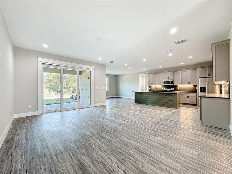 Spacious, unfurnished interior of a new home in , Orlando (Image 19). Spacious, unfurnished interior of a new home in , Orlando (Image 19).