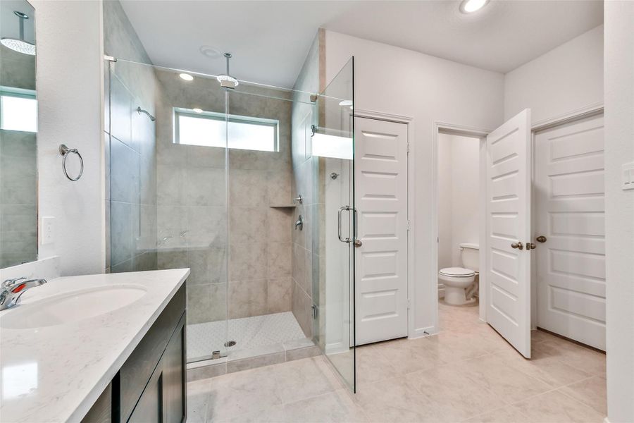 Furnished interior view inside a new home in Anderson Lakes, Houston (Image 7).