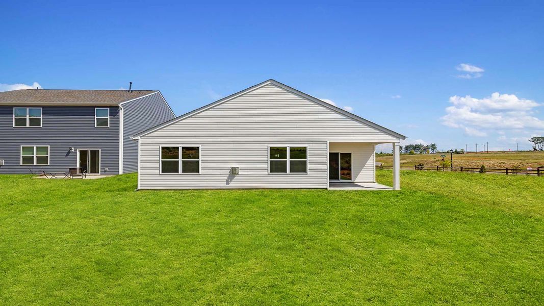 Exterior details and patio area of a home in Sage Grove, Lyman (Image 21).