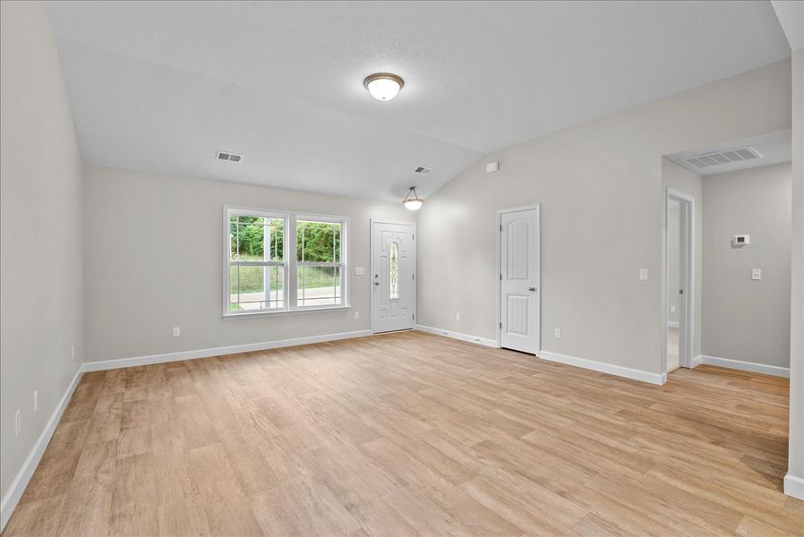 Representative unfurnished interior of a home built from the Lyman by Enchanted Homes in Lonesome Dove, San Antonio (Image 19).