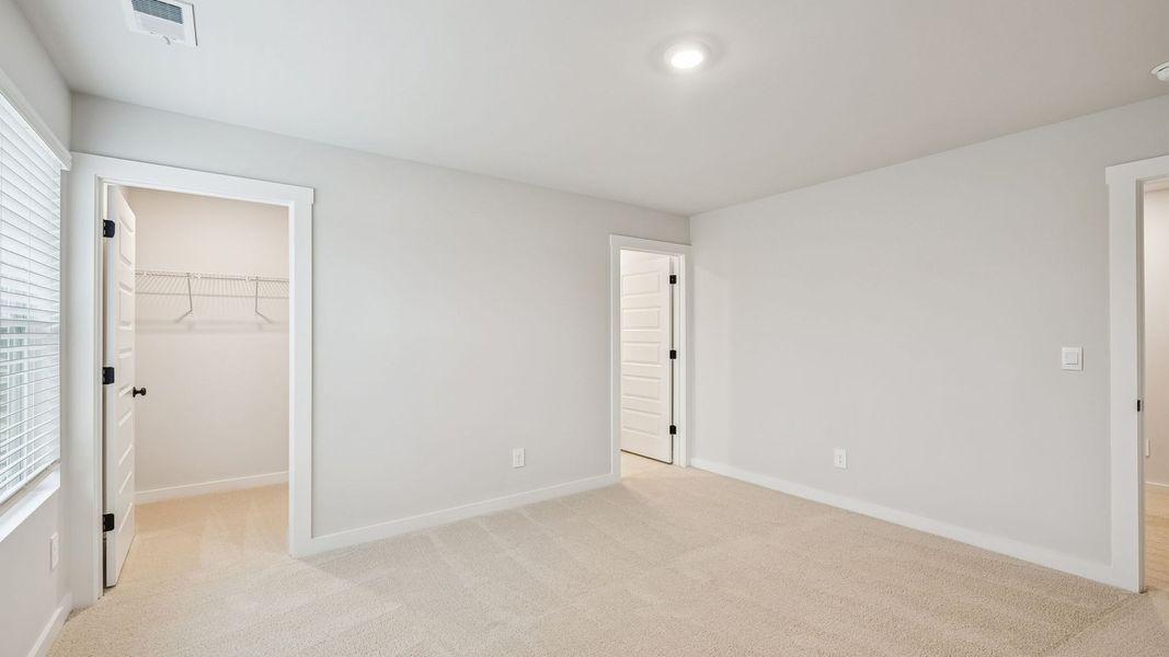 Representative unfurnished interior of a home built from the Tisdale by D.R. Horton in Harvest Point, Spring Hill (Image 61). Representative unfurnished interior of a home built from the Tisdale by D.R. Horton in Harvest Point, Spring Hill (Image 61).
