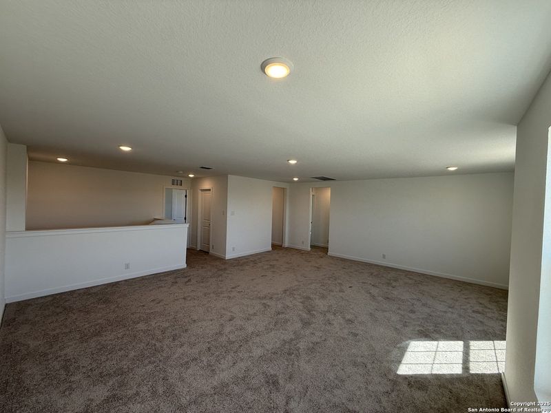 Spacious, unfurnished interior of a new home in The Preserve at the Wilder, Adkins (Image 27).