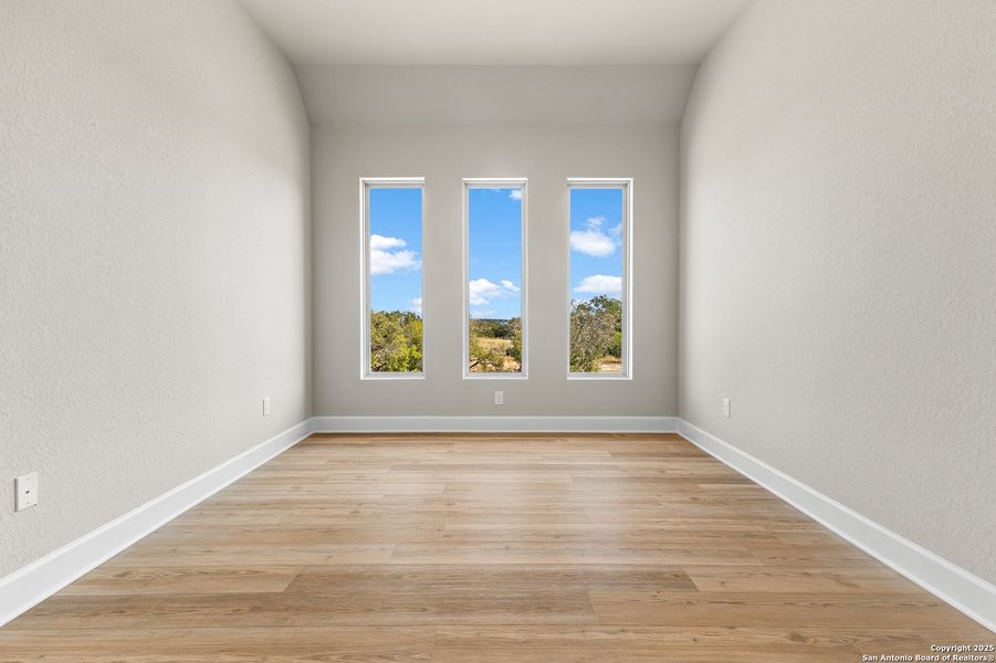 Spacious, unfurnished interior of a new home in The Enclave at Potranco Oaks, Castroville (Image 33).
