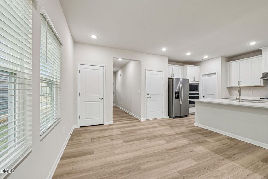 7-web-or-mls-Raleigh - Oak Manor - 928 G