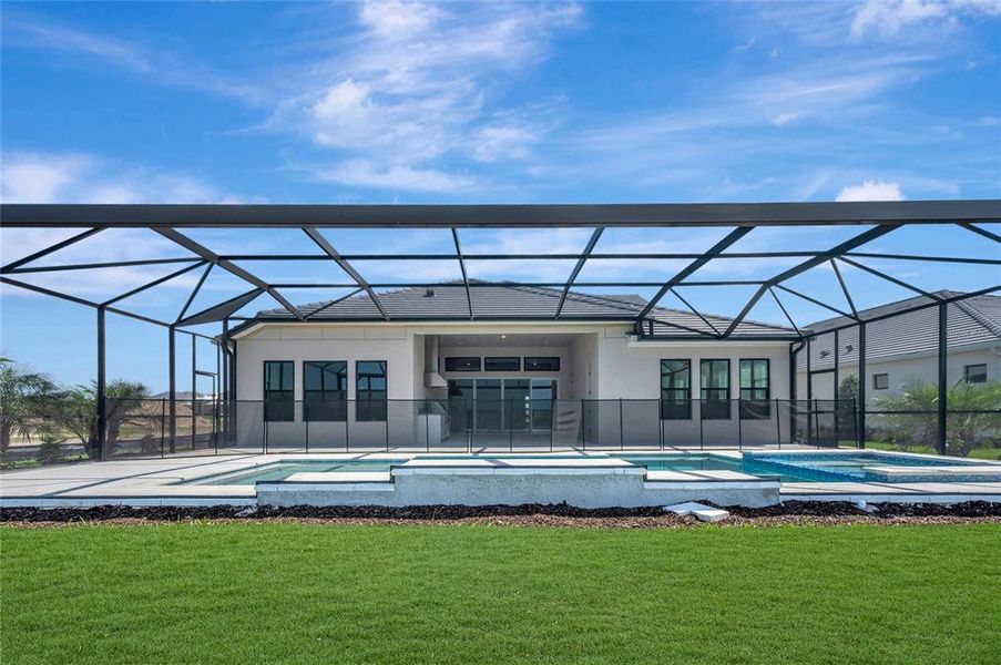 Exterior details and patio area of a home in Palmera Wellen Park – Executive Series, Venice (Image 27). Exterior details and patio area of a home in Palmera Wellen Park – Executive Series, Venice (Image 27).