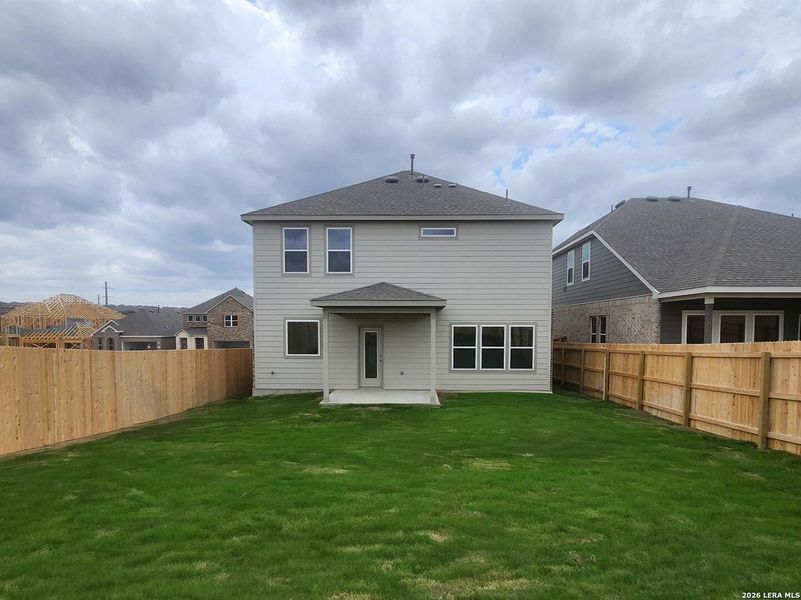 Exterior details and patio area of a home in Arcadia Ridge, San Antonio (Image 4). Exterior details and patio area of a home in Arcadia Ridge, San Antonio (Image 4).