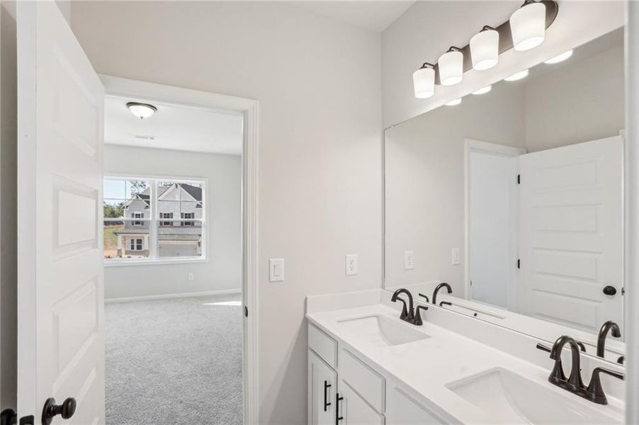 Furnished interior view inside a new home in Ponderosa Farms Manor, Gainesville (Image 10).