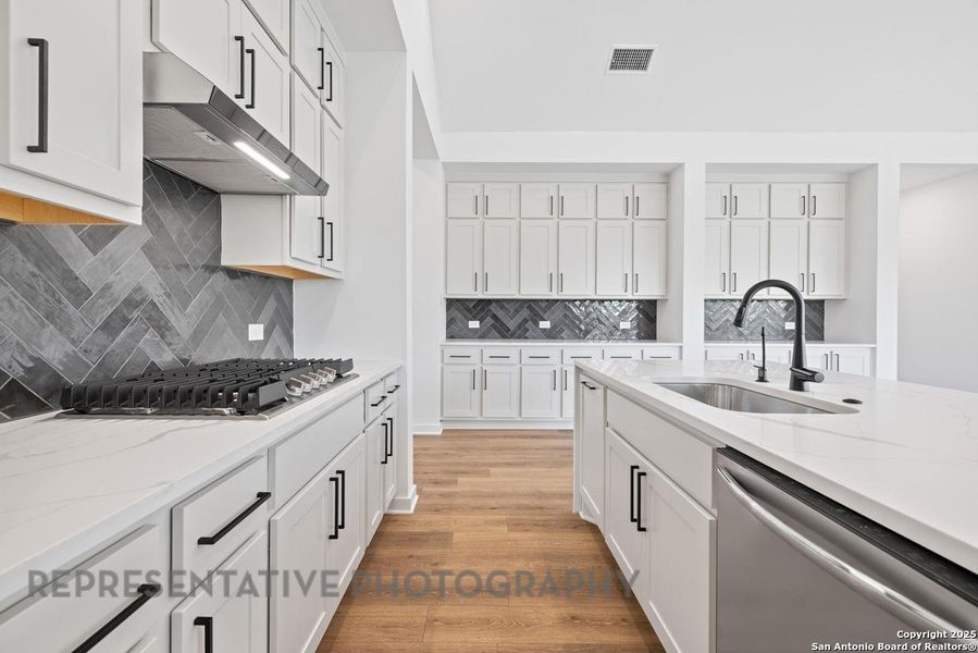 Furnished interior view inside a new home in The Crossvine, Schertz (Image 5). Furnished interior view inside a new home in The Crossvine, Schertz (Image 5).