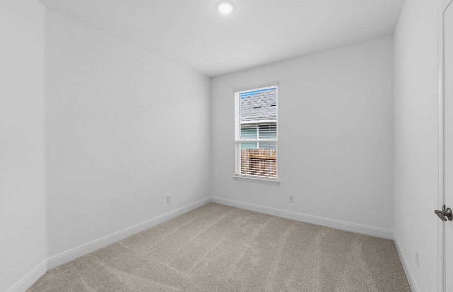 Spacious, unfurnished interior of a new home in Patterson Ranch, Georgetown (Image 13).